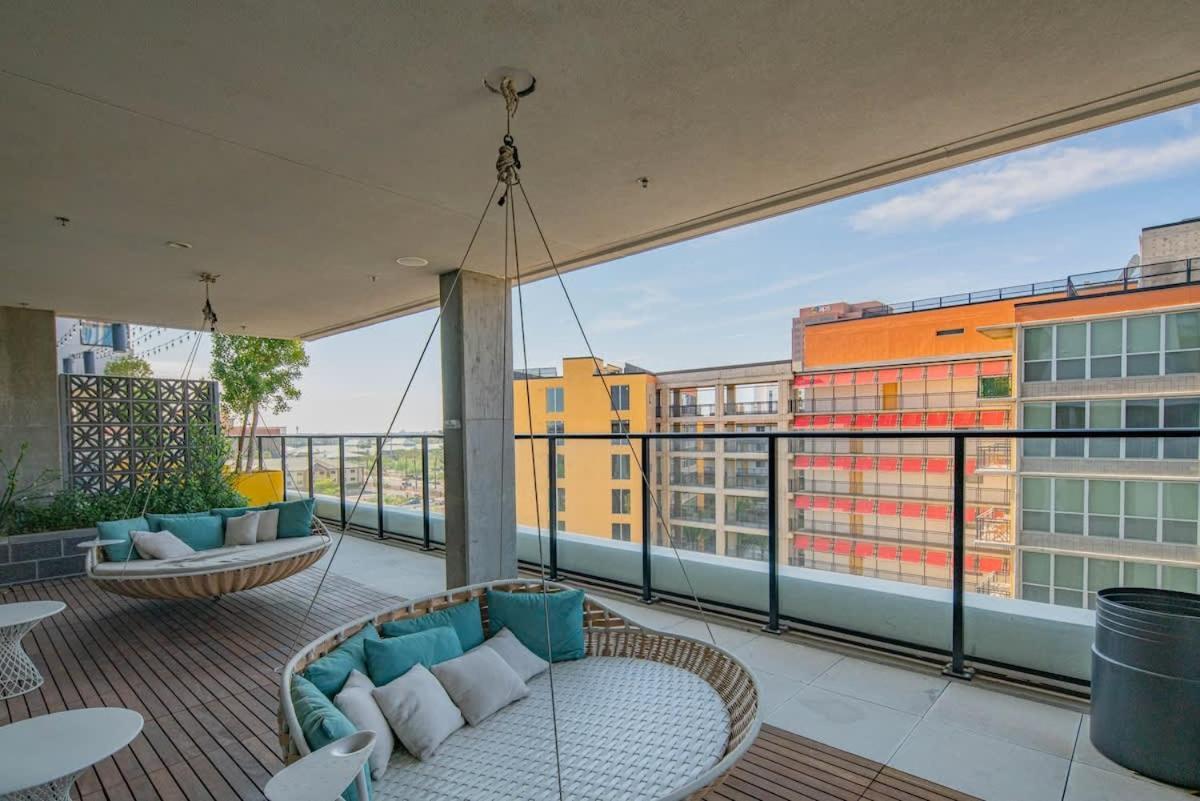 Detailed 2Bd, Highrise Dt, Pool, Gym, Parking, Sleeps 8 Apartment Phoenix Exterior foto